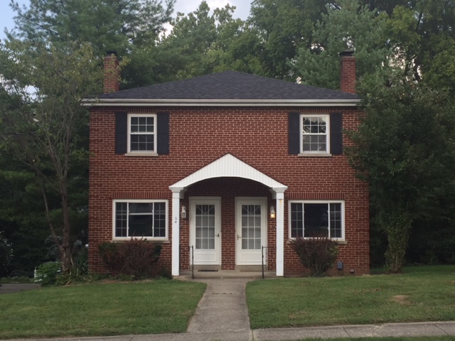 54 Woodlawn Ave - 2